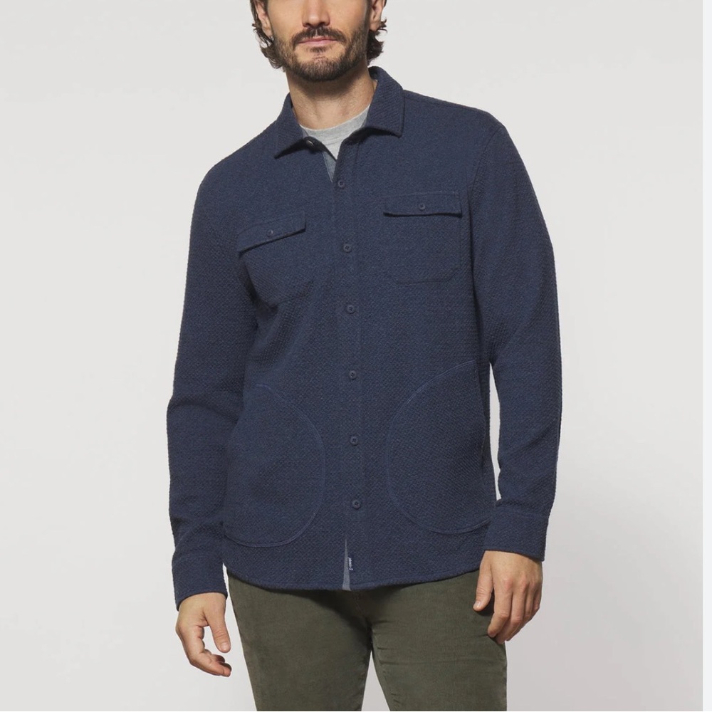 Johnnie-O Andre Knit Button Up Shacket Size S Rugged Mountains Christmas